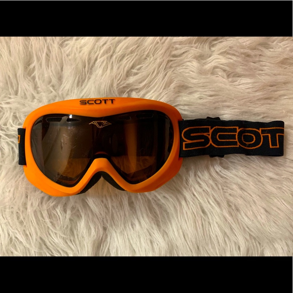 Ski / Snowboarding Goggles